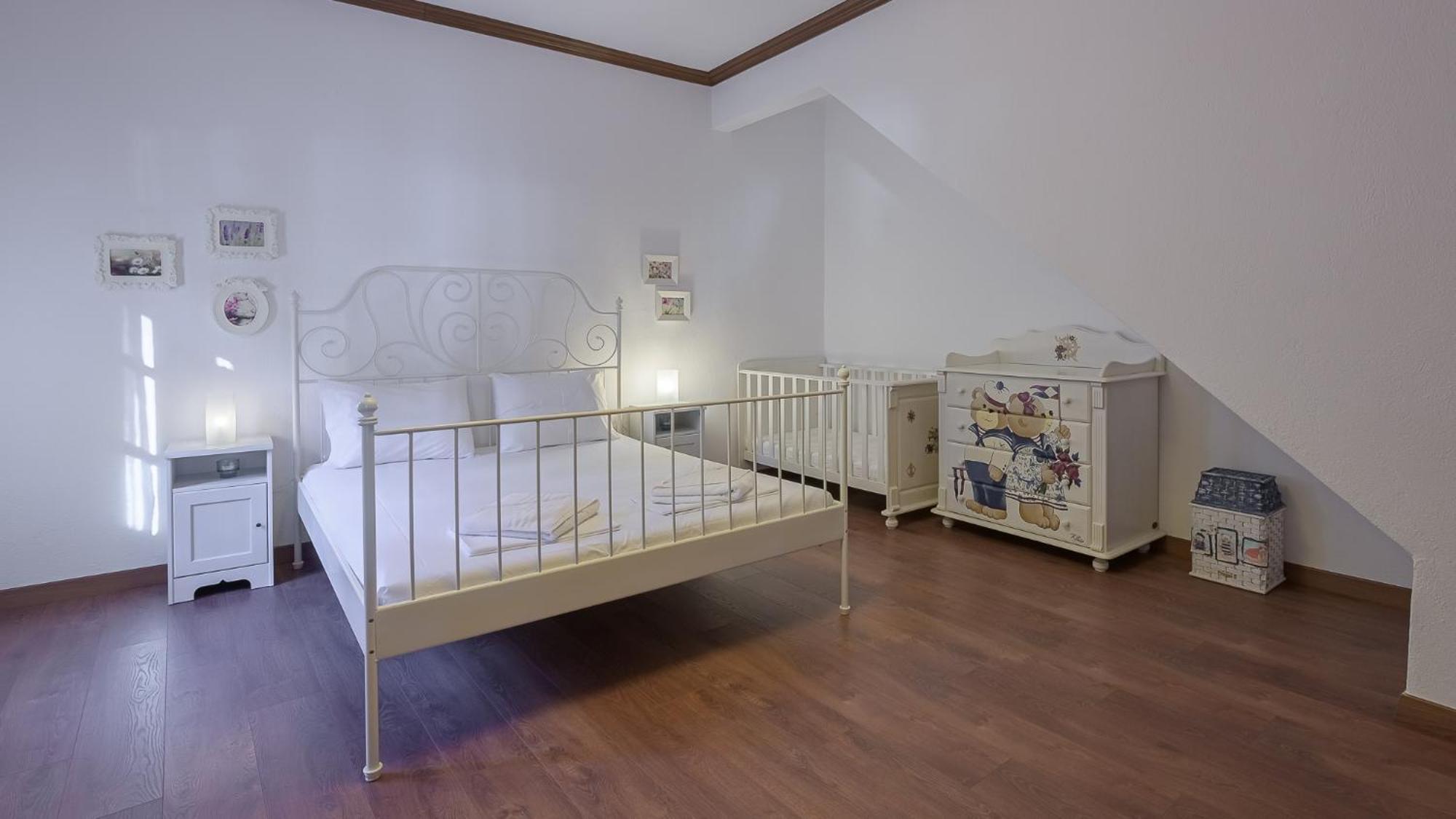 Squirrel Beach Front Villa, Metamorfosi Luaran gambar